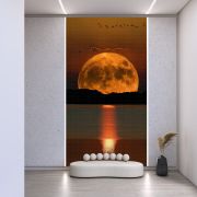 Akşam güneşinin ışığında doğan ay  poster duvar kağıdı