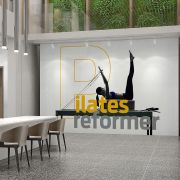 Pilates reformer 2 poster duvar kağıdı
