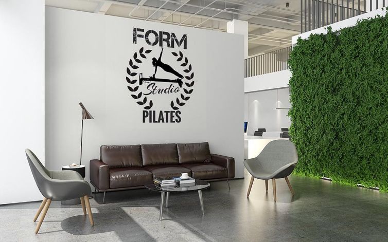 Pilates studio poster duvar kağıdı